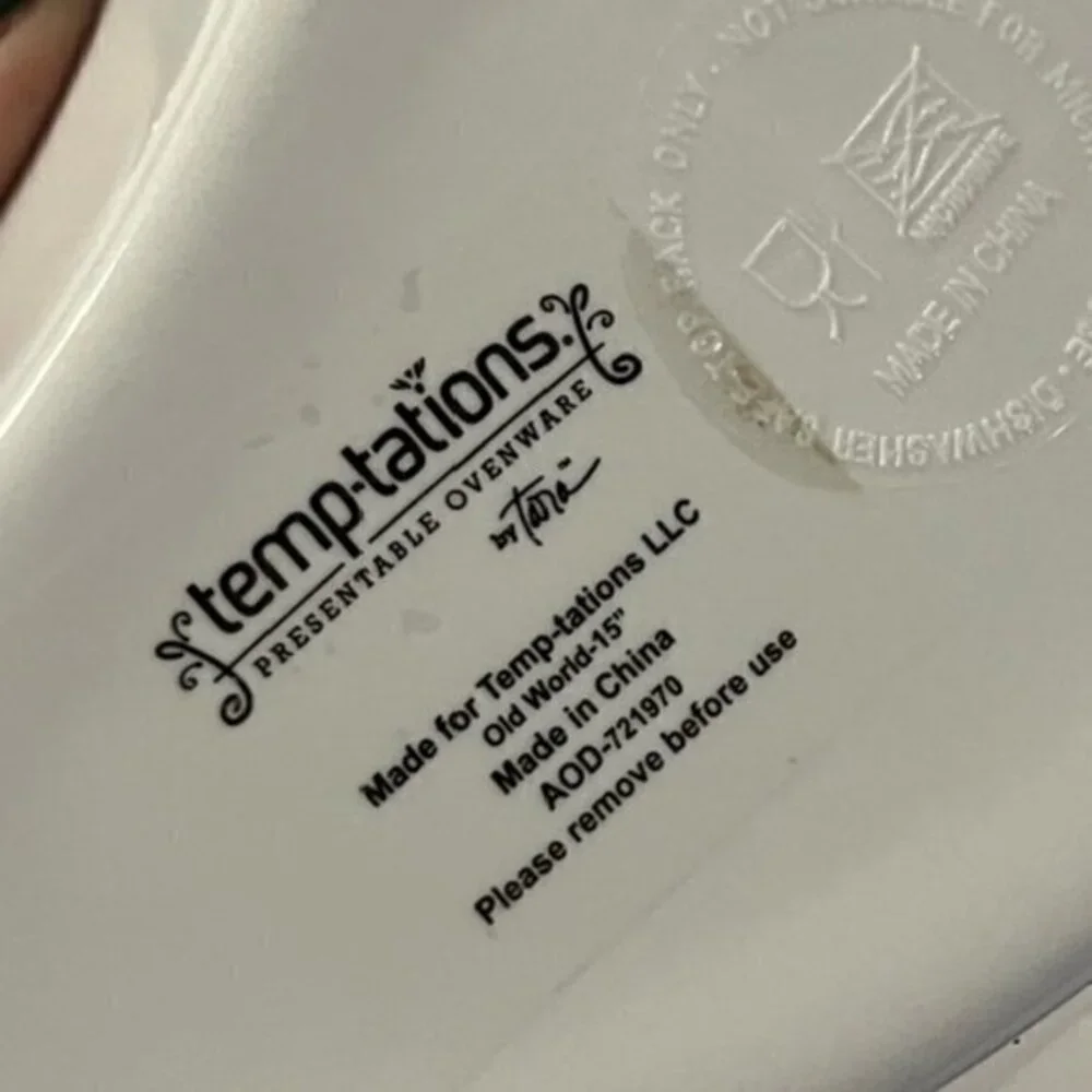 🎉PRICE REDUCED🎉 Temptations 7 Pc Melamine 15